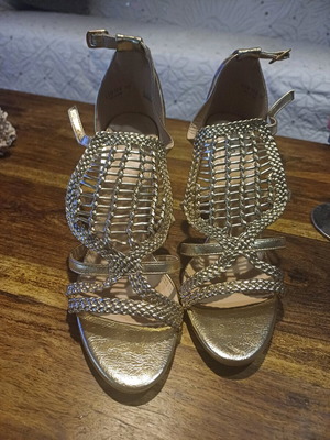 Migato gold sandals like new, size 41