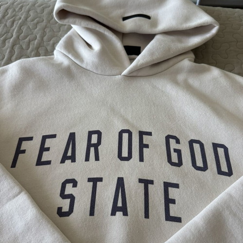 Fear Of God Essentials Hoodie Large, like new, white
