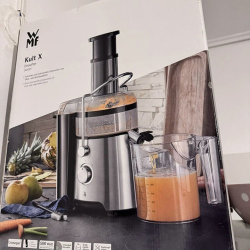 Kult-X juicer, new in box