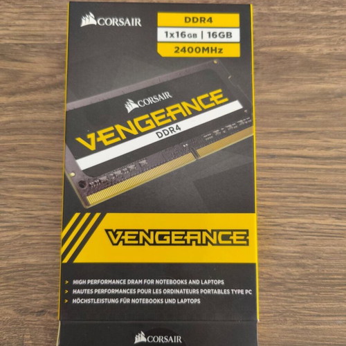 Corsair Vengeance DDR4 RAM 1x16GB 2400MHz like new for laptop