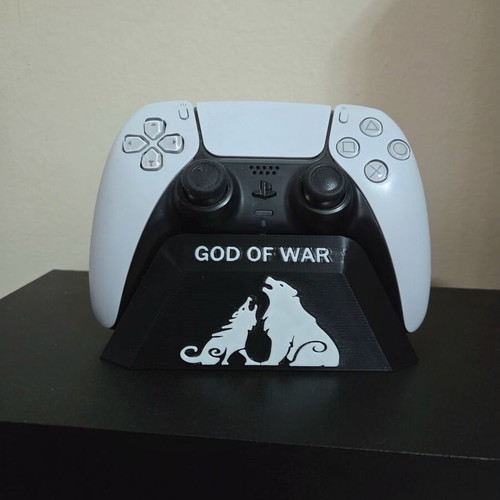 God of War Ragnarok DualSense Stand like new