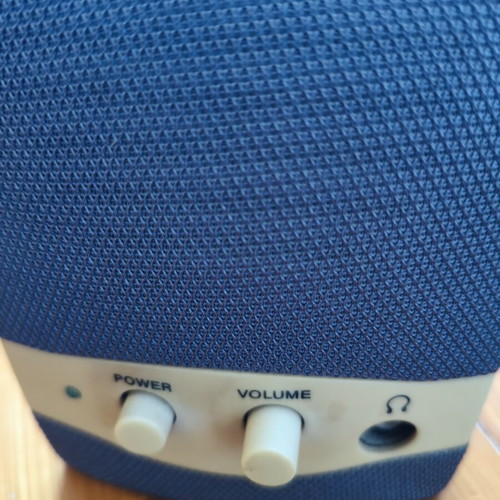 PC speakers used, economical option for beginners