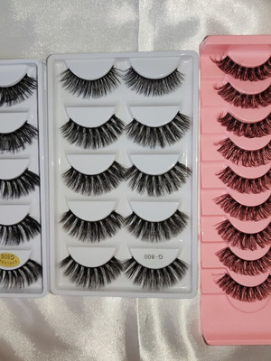 Eyelashes set in various styles, new