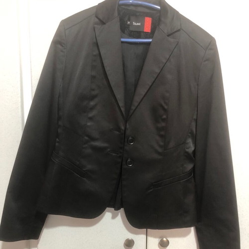 Toi-moi satin jacket and skirt set like new, size M, black
