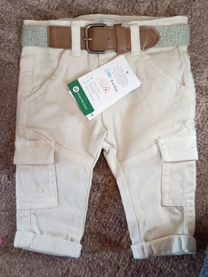Baby jeans up to 3 months new with tag