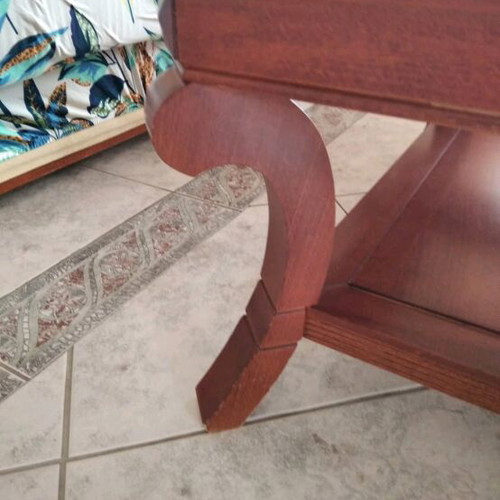 Square coffee table with glass like new, cherry finish