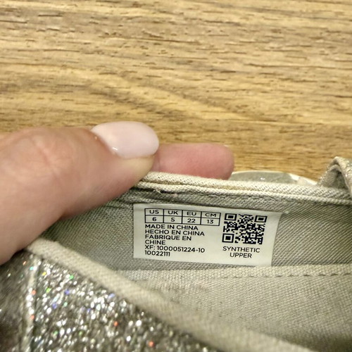 Toms children's espadrilles size 22 like new