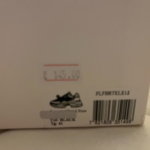 Sneackers αθλητικά παπούτσια Guess μαύρα καινούργια, μέγεθος 41