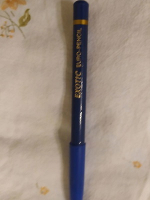 Blue eye pencil used, length 10 cm