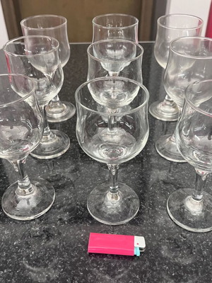 Wine glasses set of 9 like new without damage