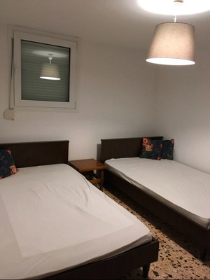 Bed with mattress 120 x 200 cm, like new, set of 2, brown