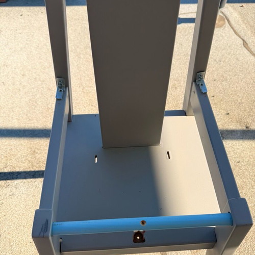 IKEA high chair used for child 1-4 years without straps