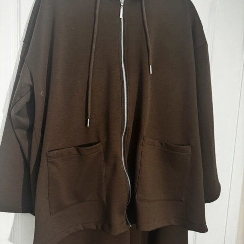 Angel wing set brown, like new, soft viscose