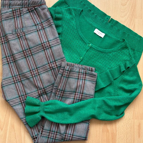 Imperial Sporty Elegant Women's Pants like new, plaid