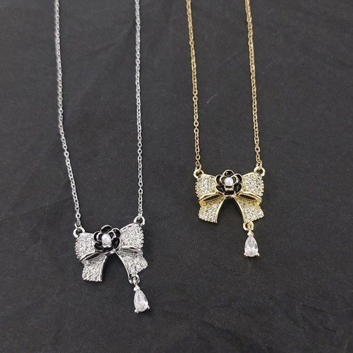 Bow pendant necklace new, silver stainless steel