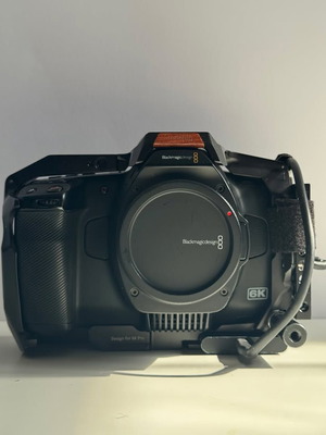 Blackmagic Pocket Cinema Camera 6K Pro με φακό Sigma 18-35mm σαν καινούργιο