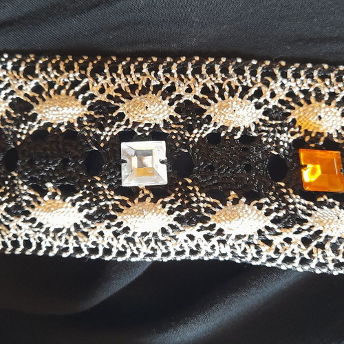 OFF-SHOULDER KAFTAN WITH LACE AND ITALIAN STONES