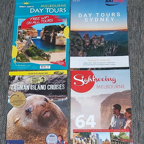Australia 43 Travel Guide Leaflets like new