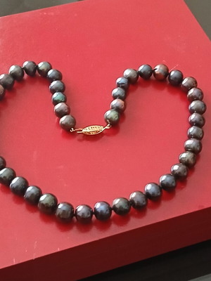 Necklace with natural black pearls 1 mm, gold-plated clasp, new