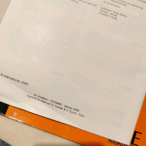 Campus 1 CLE International used French language book