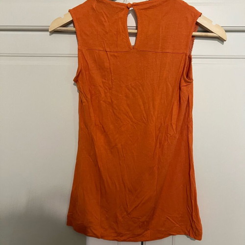 Zara sleeveless top like new, size S/M