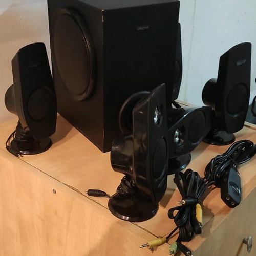 Creative Inspire T6i060 home cinema speakers used