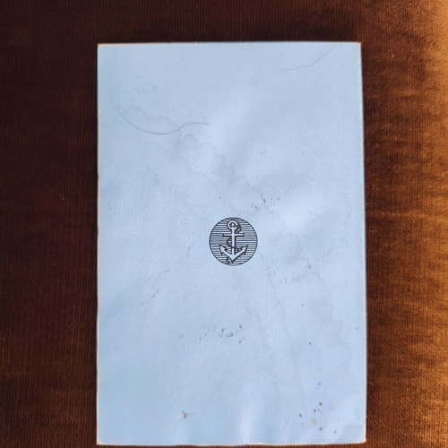 Sti Chrysi Poli book like new, Greek