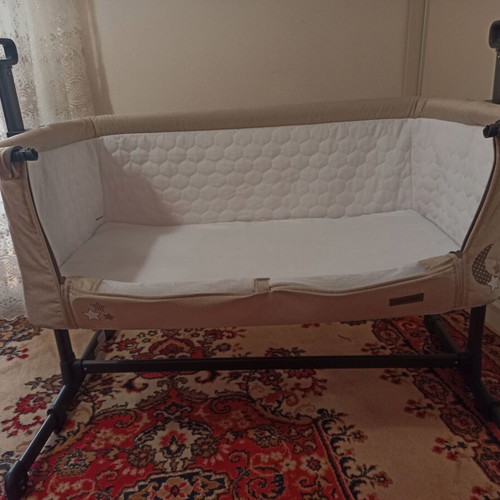 Chipolino Baby Cot used, barely used