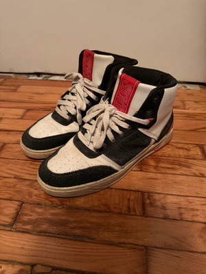 Versace sneakers used, size 44, black and white