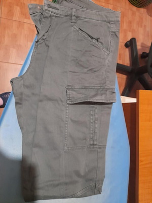 Benetton grey pants like new