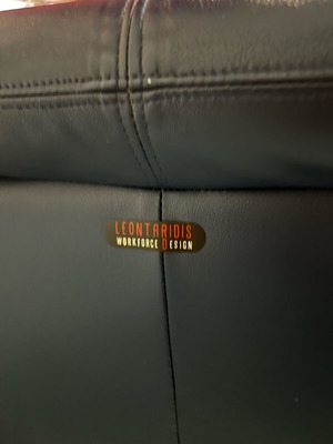 Two-seater sofa, 90 euros