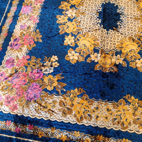 Vintage velvet blanket 230x270 like new