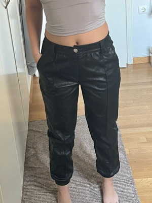 Bershka faux leather pant like new, black, size S
