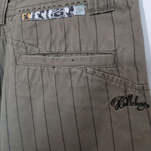 Billabong Bermuda size 34 like new