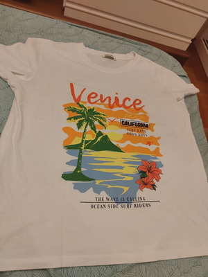 T shirt Lc Waikiki like new, size L