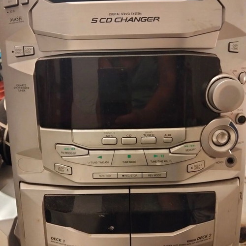 Panasonic SA-AK18 vintage stereo system with speakers