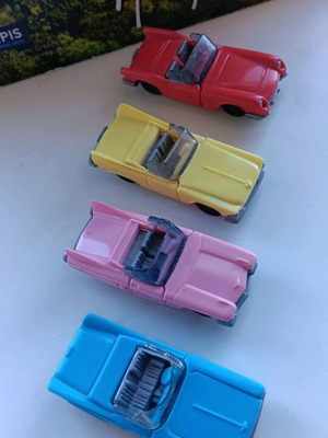 Kinder Cadillac toy cars 90s used, set of 4