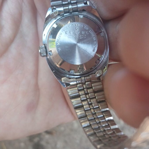 Seiko Hi-Beat 17 Jewels watch used, blue and silver
