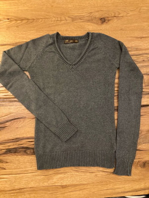 Zara women's sweater small gray like new
