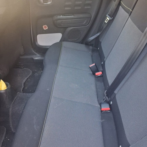 Citroen C3 2018 like new, 59,000 km, manual, petrol, red
