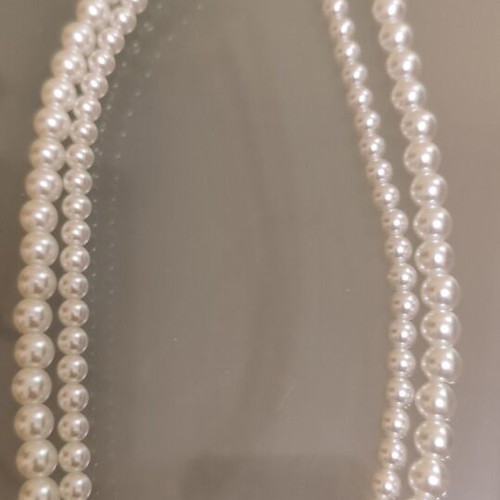 Two pearl necklaces with stainless steel magnetic clasp, new