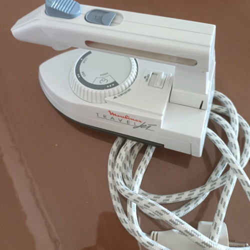 Mulinex travel iron like new