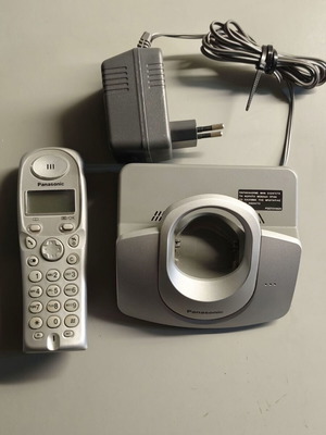 Ασύρματο τηλέφωνο Panasonic KX-TG1100GR μεταχειρισμένο, γκρι