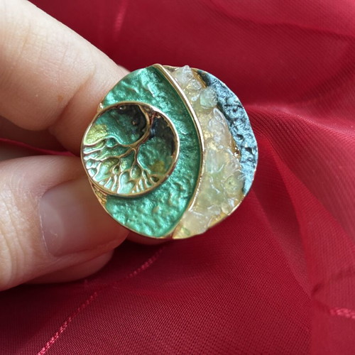 Ring with mountain crystals, handmade, tree of life motif