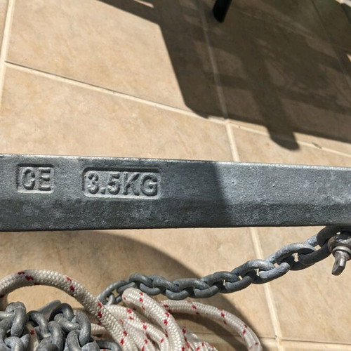 Anchor setup 3.5 kg like new, complete with rope and chain