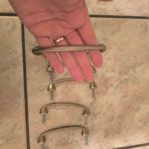Metal handles like new set of 6 pieces
