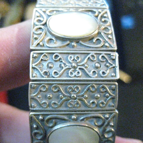 Silver bracelet like new with intricate design