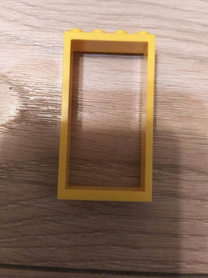 Yellow door like new