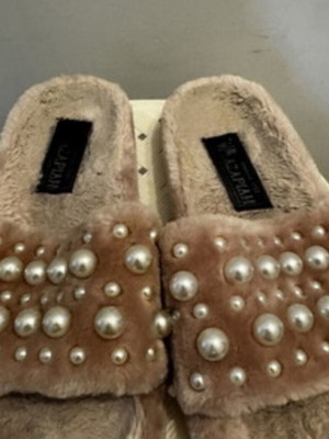 Pink slippers size 38