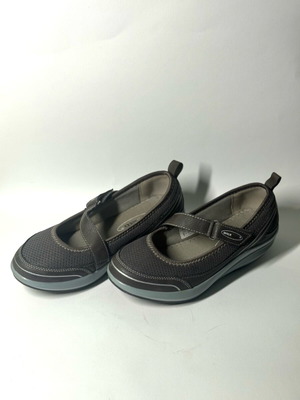 Walkmaxx women's shoes size 36 new, natural material